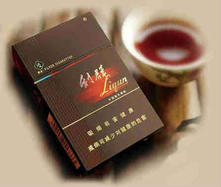 資深煙民談利群煙真假辨識要點