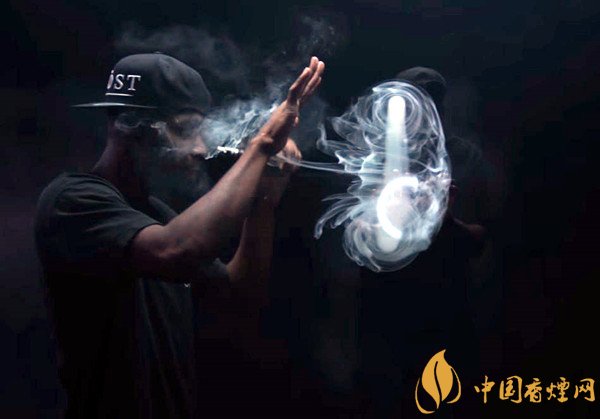 抽煙怎么吐煙圈，吐煙圈是種藝術(shù)