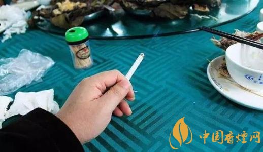 飯后抽煙危害更大嗎，飯后抽煙為什么舒服